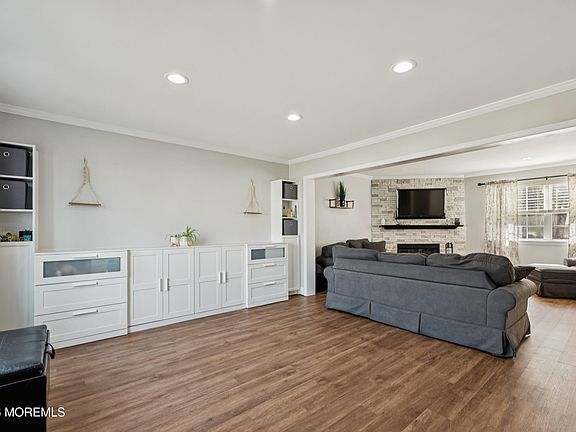 4th image of 36 Netty Street