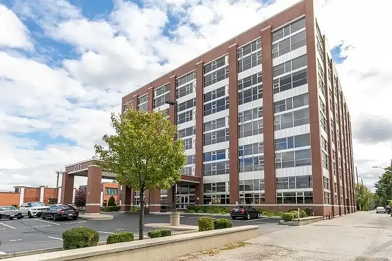 1st image of 2175 Wyandotte St E #308
