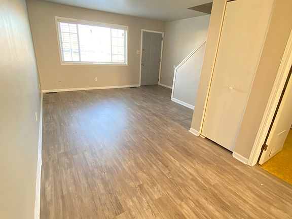 3rd image of 3601 Ash St APT C