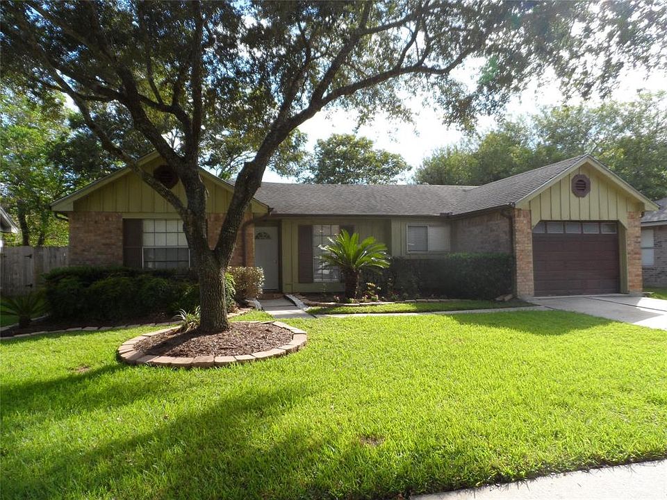 1st image of 2515 Ewell Dr