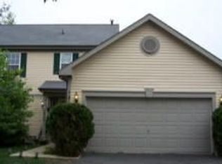 1215 Spring Creek Rd, Elgin, IL 60120