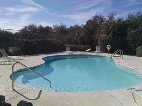 7720 Lola Cir, Navarre, FL 32566
