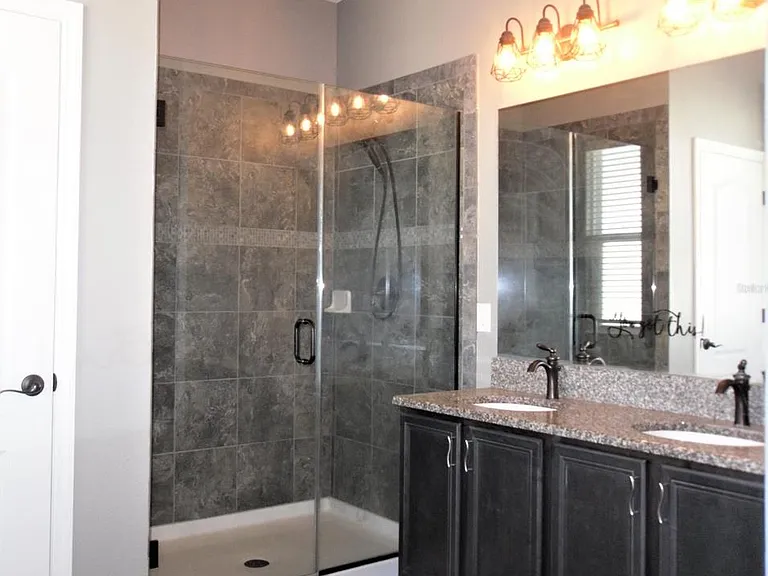 10638 Laguna Plains Dr — Photo 27