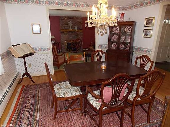 4th image of 75 Shelley Dr