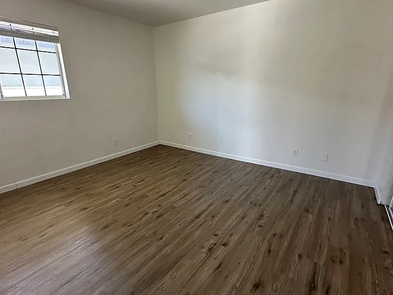 2798 N Junipero Ave #3 — Photo 11