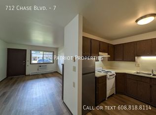 712 Chase Blvd APT 7, Sun Prairie, WI 53590