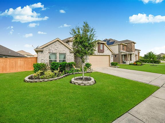 4th image of 12527 Sabine Point Dr