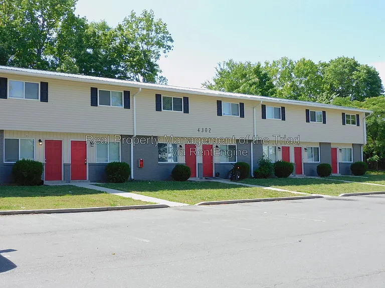 4302 Parker St #F — Photo 1