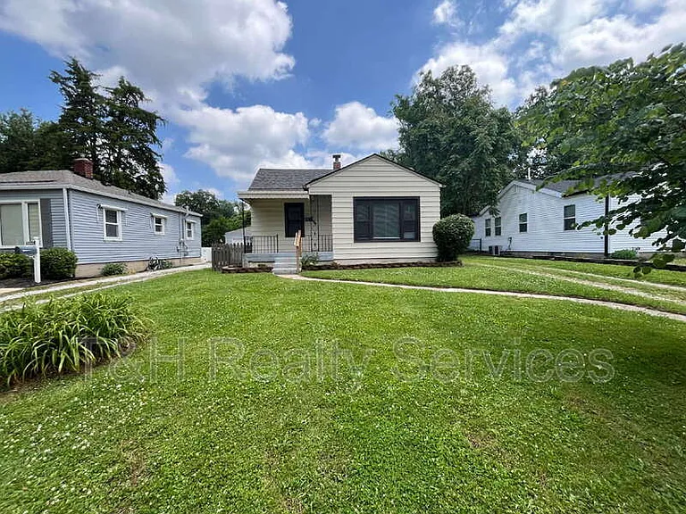 5315 Norwaldo Ave — Photo 1