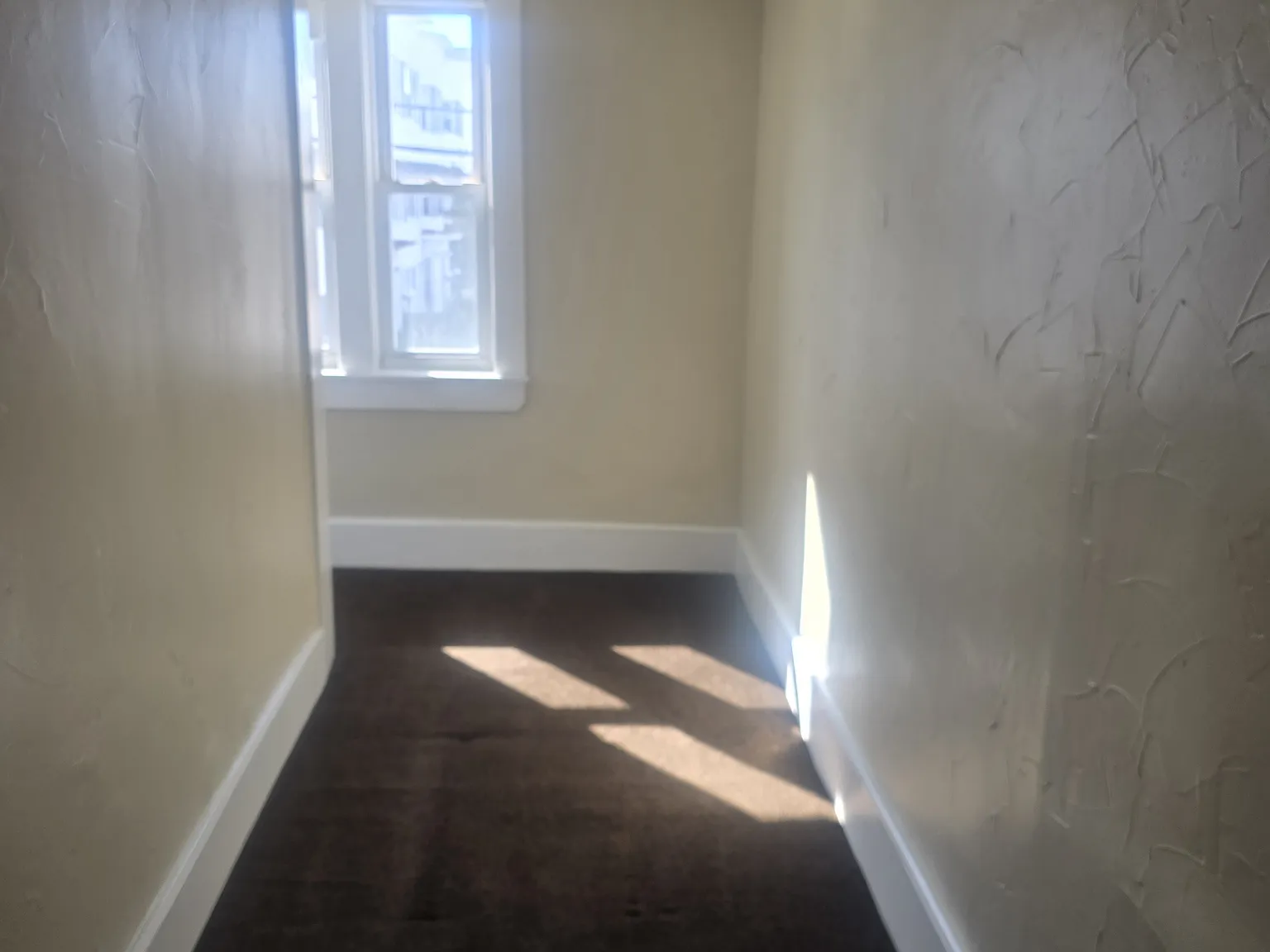 Studio, 450 sqft, $1,275 — Photo 3