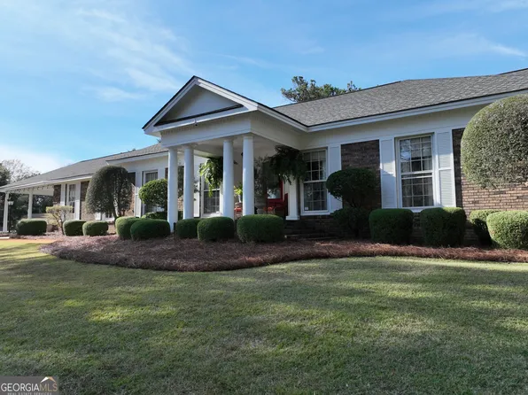 226 Smithfield Rd, Dublin, GA 31021