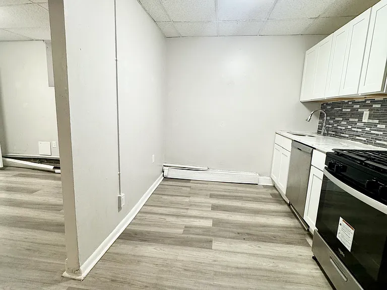 332 61st St #BB2 — Photo 3
