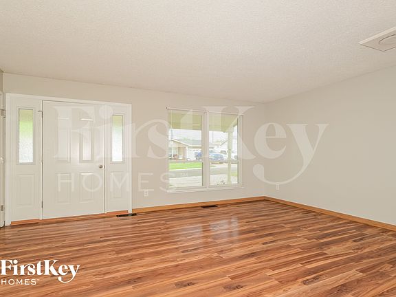 4th image of 1036 Drexel Dr