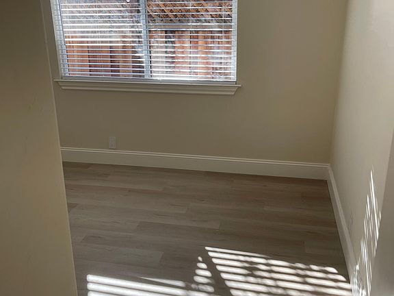 3rd image of 179 Brooklyn Ave #1