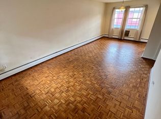 6836 Plainfield Rd #4, Cincinnati, OH 45236