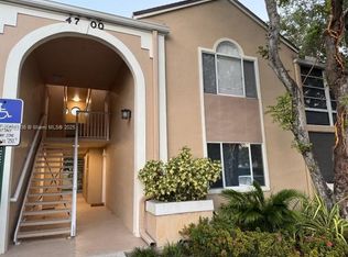 4700 NW 102nd Ave APT 204-23, Doral, FL 33178