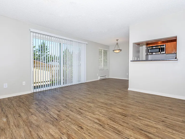 GORGEOUS FLOORING