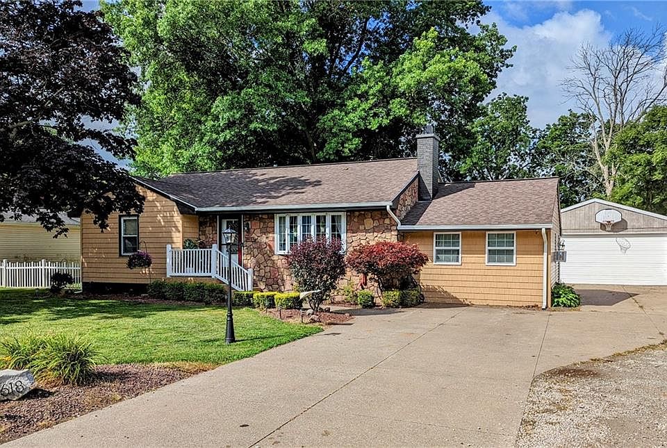 2618 Arcadia Ave, Erie, PA 16506 Zillow