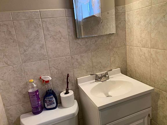 5th image of 31-22 44th St #1R
