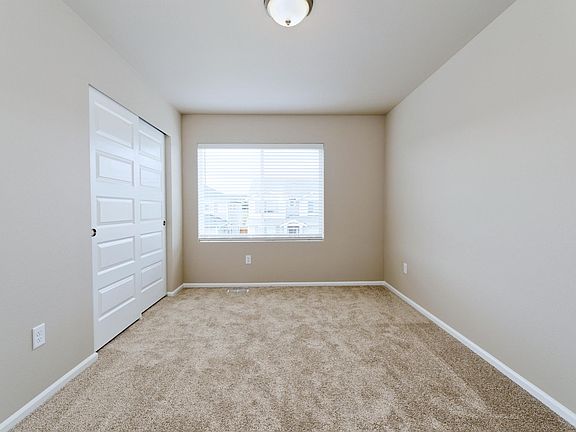 5th image of 3127 14th Avenue Ct NW