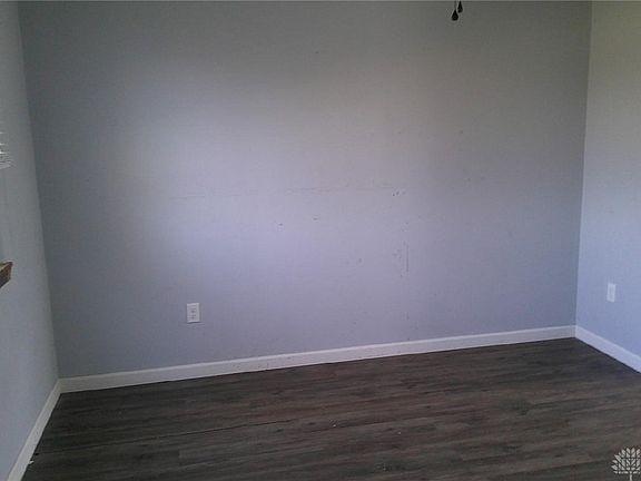3rd image of 8540 Kingston Dr
