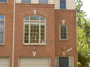 3110C 9th Rd N, Arlington, VA 22201