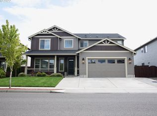 9711 NE 106th St, Vancouver, WA 98662