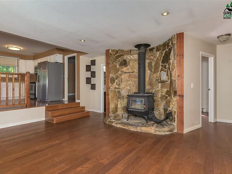 1325 Still Valley Rd — Photo 4