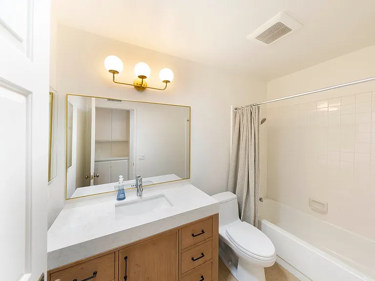 24356 Titus Dr — Photo 16