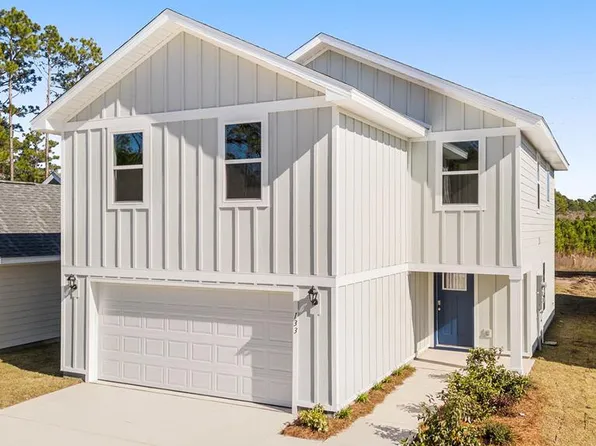133 Chateau Ln, Port Saint Joe, FL 32456
