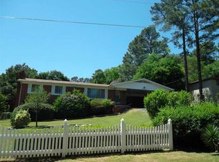 332 S Danna Dr, Hot Springs, AR 71913
