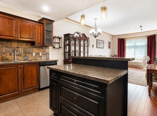 9060 Birch St #302, Chilliwack, BC V2P4N4