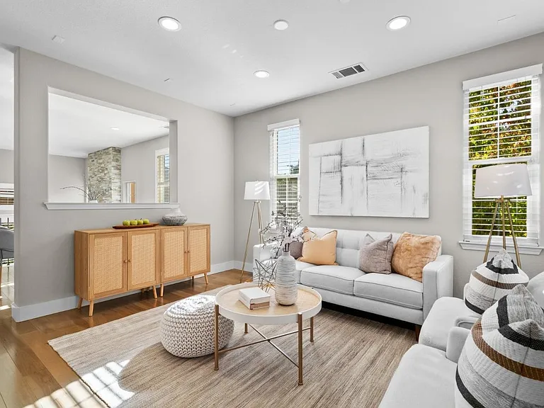 Laird Cir — Photo 32