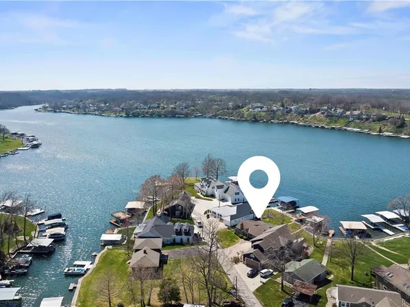 17 Gas Light Ln #X, Lake Lotawana, MO 64086