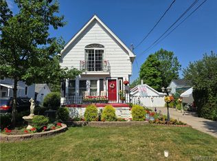 36 Dellwood Rd, Amherst, NY 14226