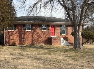 920 Eisenhower Dr, Tupelo, MS 38801