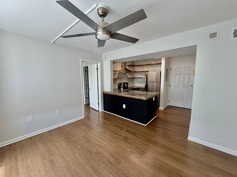 1600 Park Cir #517 — Photo 10