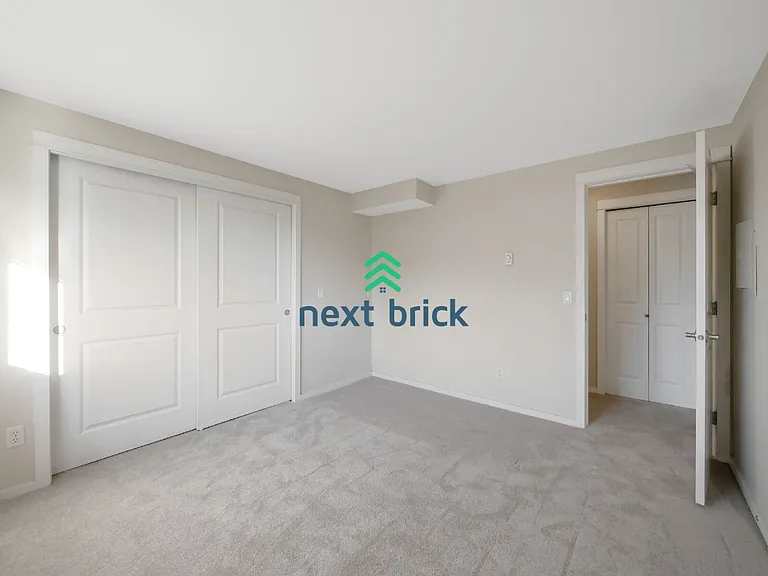 224 9th St #G301 — Photo 10