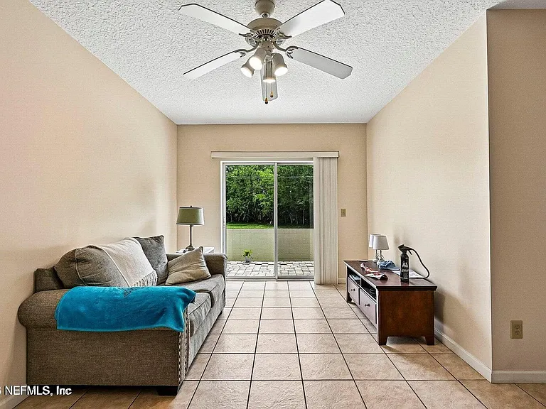825 Anastasia Blvd #A6 — Photo 5
