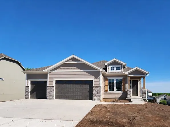 24940 W 145th St, Olathe, KS 66061
