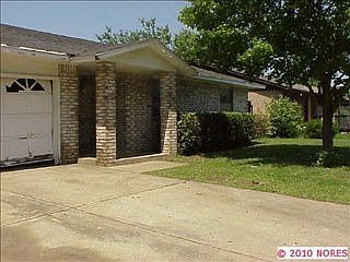 1st image of 611 E 133rd Pl