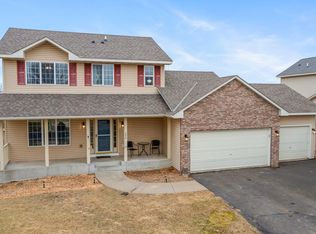 206 Winkler Trl, Cologne, MN 55322