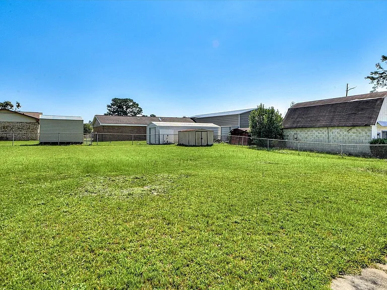 242 Maywood Dr — Photo 22