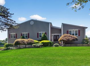 147 Schweizer Ln, Bardonia, NY 10954