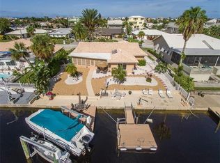 5032 Shore Dr, New Port Richey, FL 34652