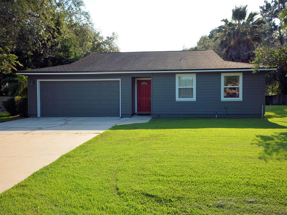 1st image of 15276 Landmark Cir S