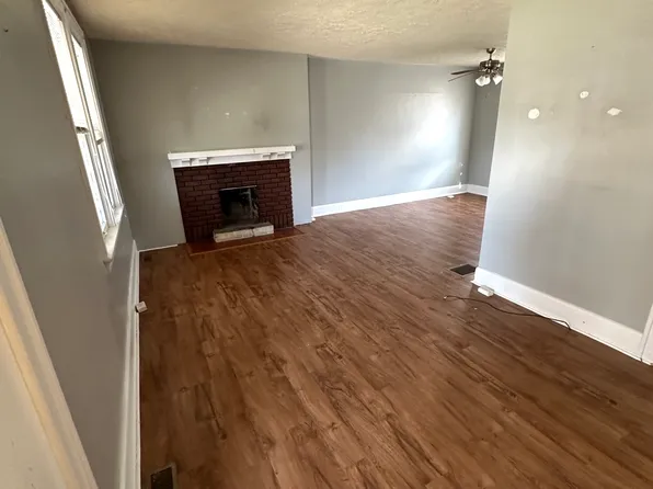 4 Campbell Ter, Wheeling, WV 26003