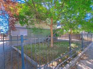 122 N College Ave APT 202, Fresno, CA