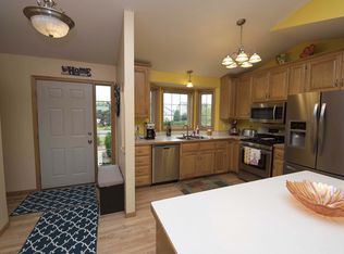 3811 Hayward Ct S, Monticello, MN 55362