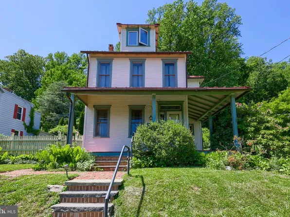 820 Friedensburg Rd, Reading, PA 19606